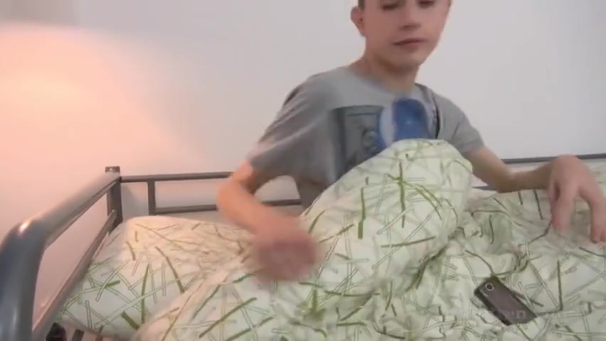 Lean Hungboy Hd Cums In Bed Gay Boys