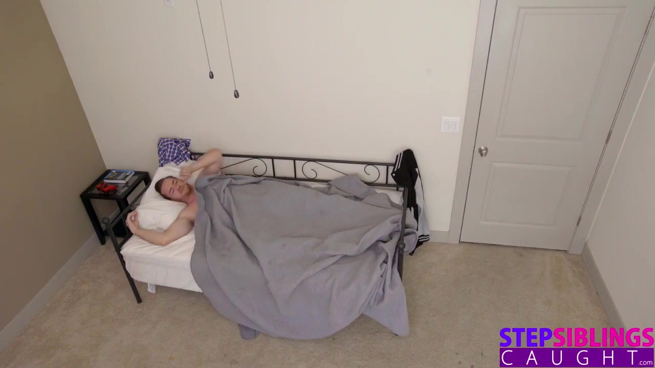 Eliza Ibara Fucked By Her Stepbrother For A Prank