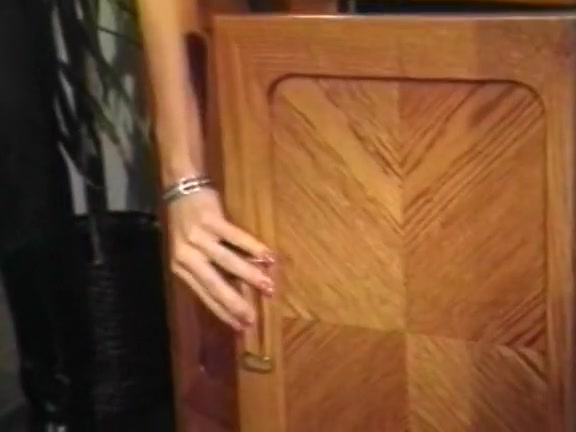 Annette Haven, Sharon Kane, Eric Edwards in vintage fuck clip