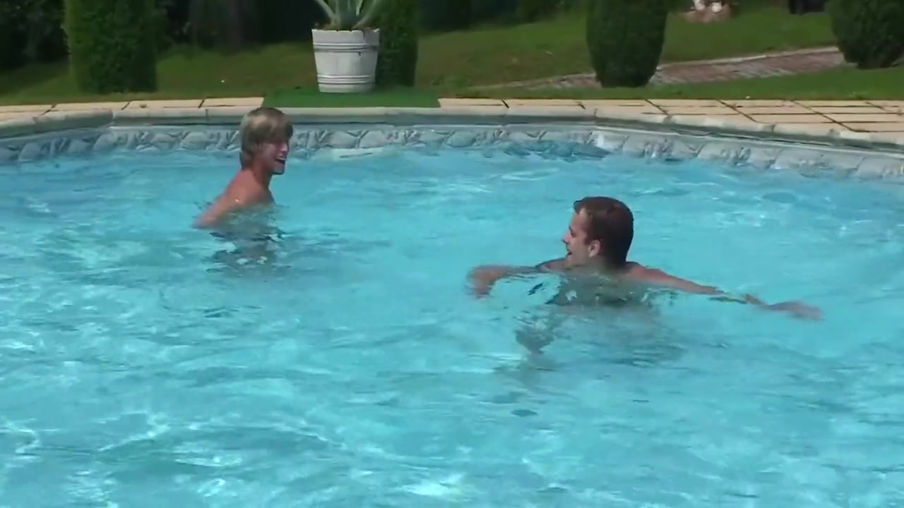 Intense Hot Foursome With These Two Beautiful With Denis Reed, Horny Blonde And Sharon Pink