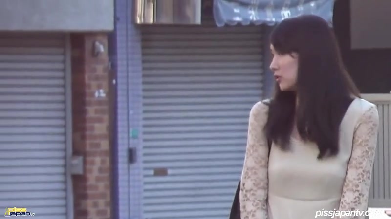 Nature's Calling And Girls Have To Piss - PissJapanTV