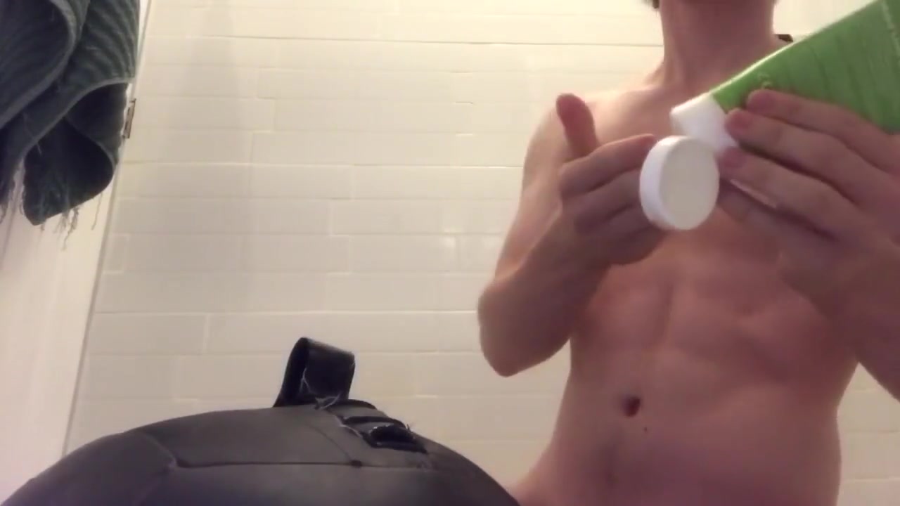 Horny Hung Twink Will Fuck Any Hole - Huge Cumshot