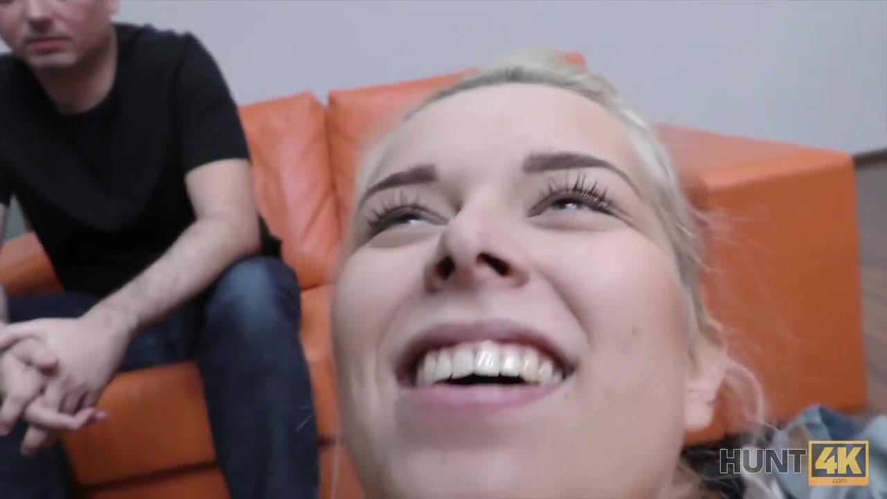 HUNT4K. Smiling girl sucks and rides boner well for good payment