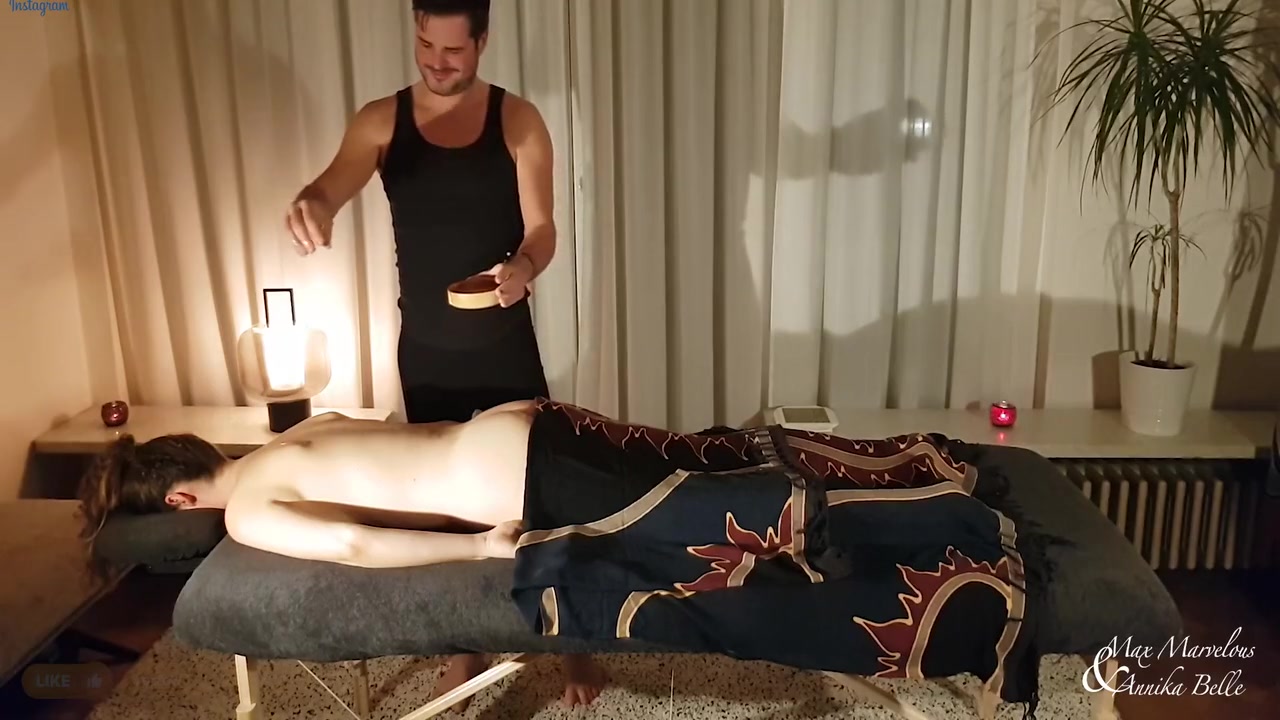 Sensual Massage For Annika And She Cant Control Herself 1