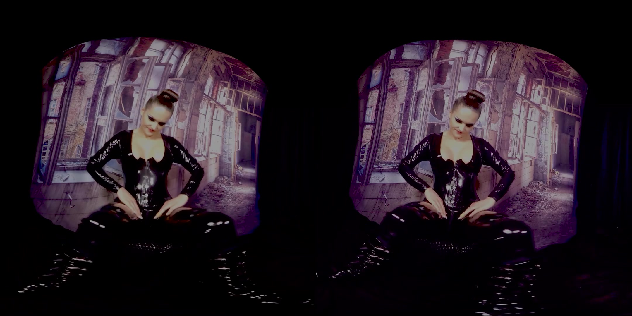 421 - Barbara Bieber; Pornstar Wearing Latex Solo