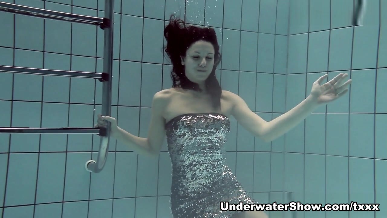 Loris Video - UnderwaterShow