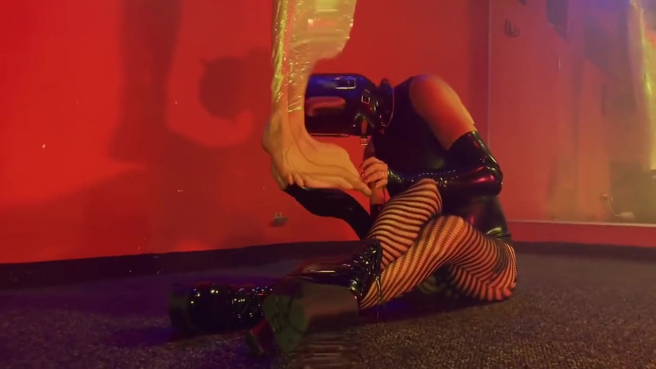 Dominatrix Kittens Prey For Mistress - Mistress April
