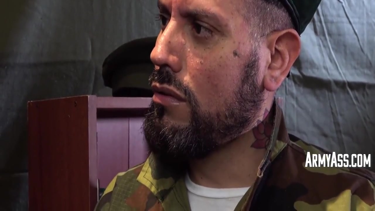 Daniel Trebol, Richard Smith And Gay Porn In Sergeants Forbidden Welcome! 8 Min