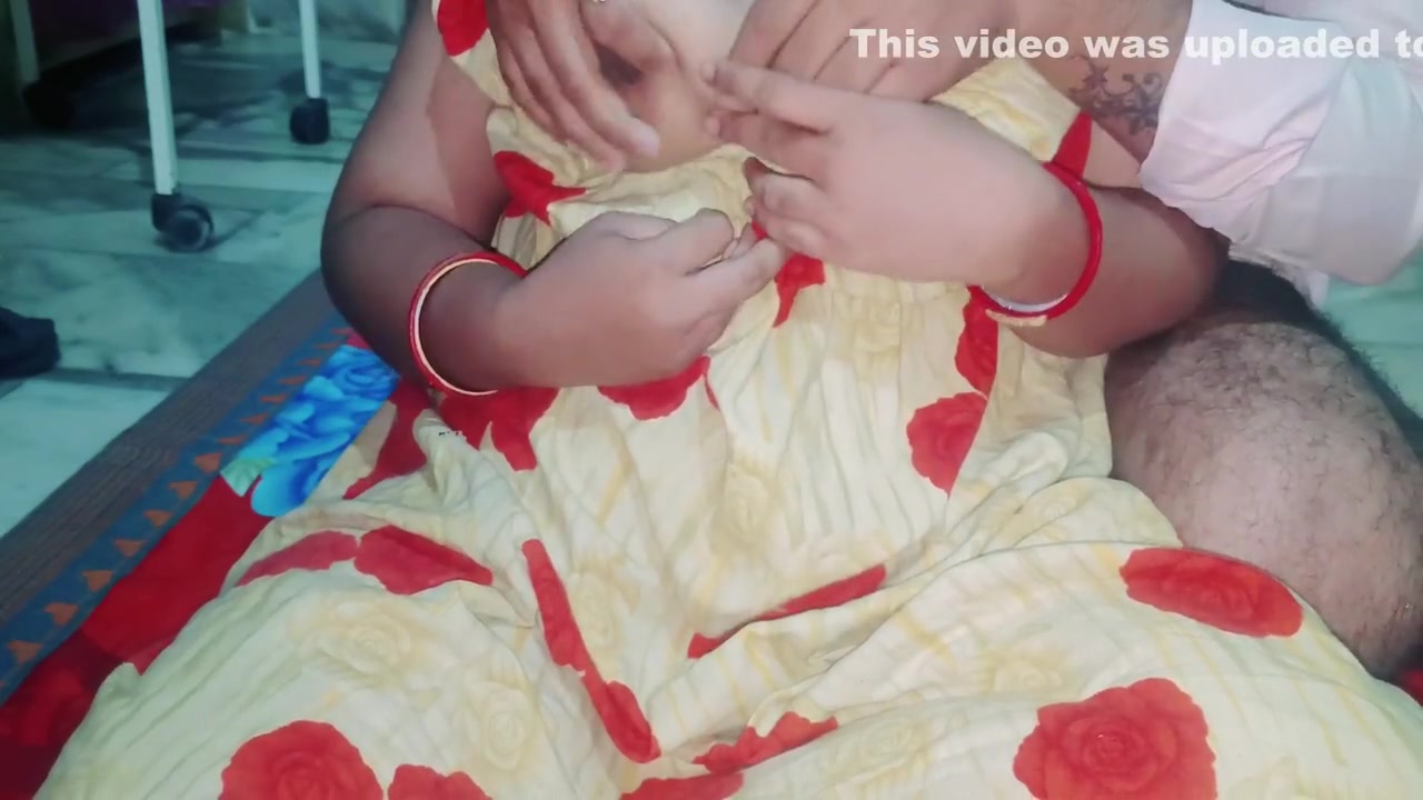 Bengali Aunty Provides Girl For Sex!! Latest Hindi Web Series Sex - Best Hot
