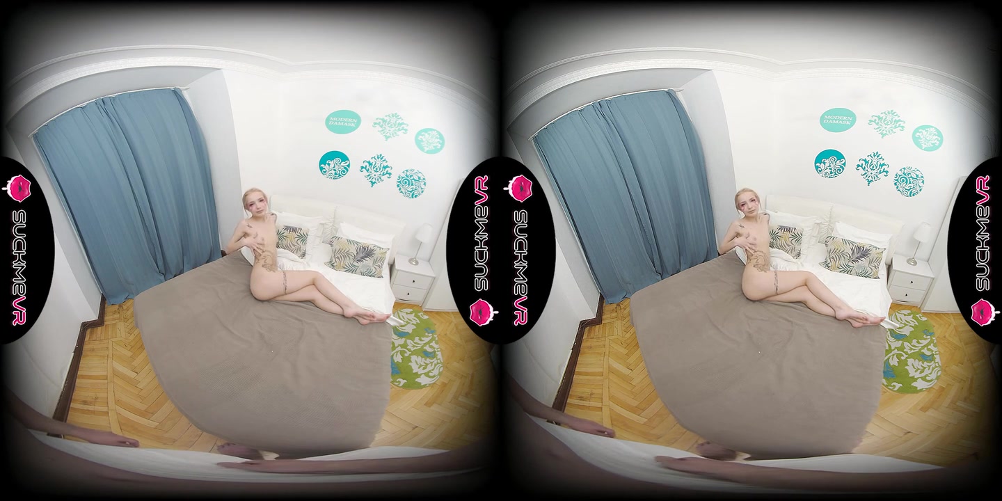 Gorgeous Skinny Teen, Tea Mint, Enjoying A Big Cock In VR - SuckMeVR