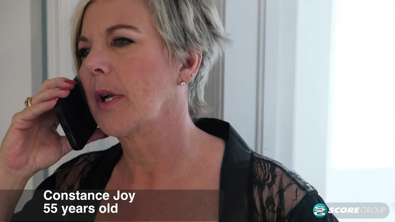 Constance fucks her Step daughter's boyfriend - 50PlusMilfs
