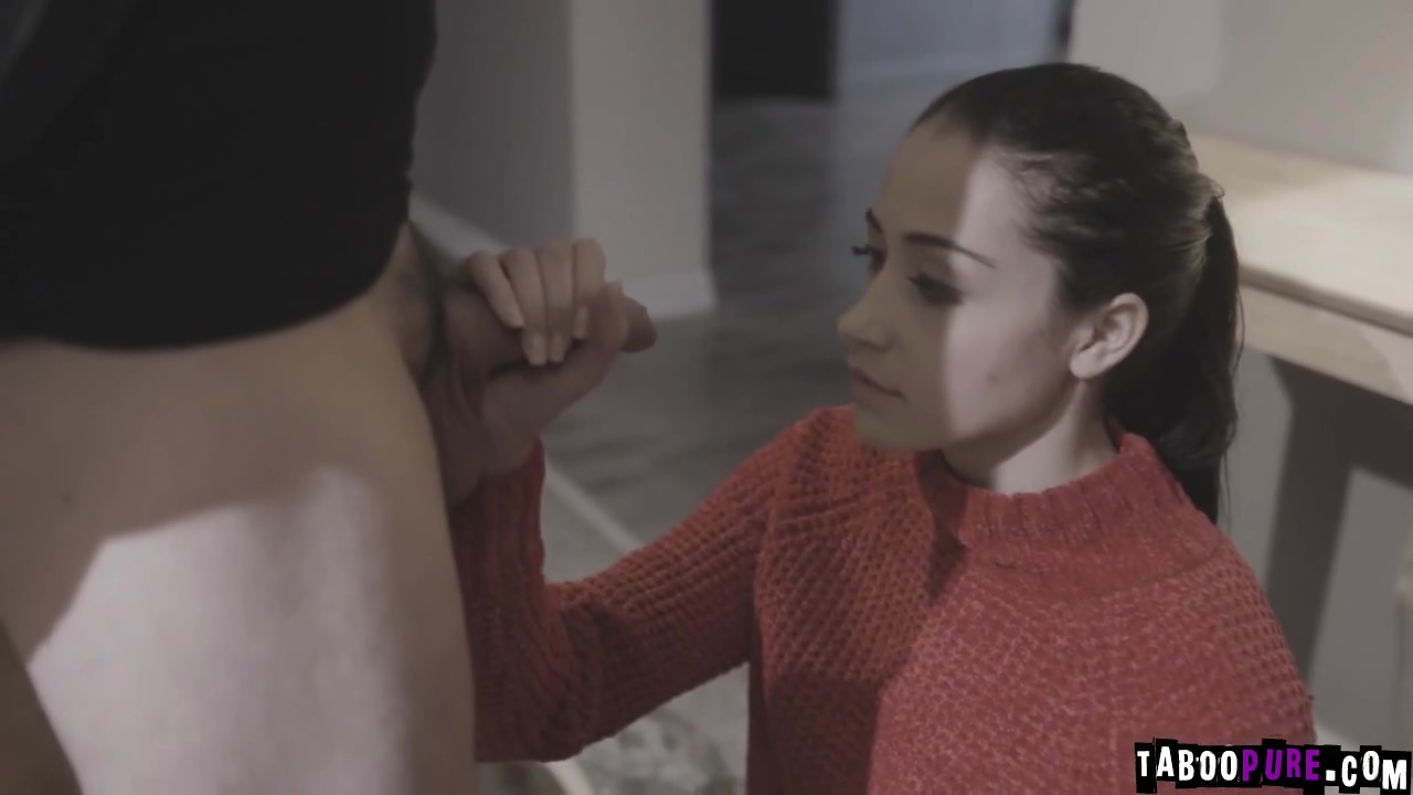 Terrified Avi Is Now Face To Face With Her Stalker