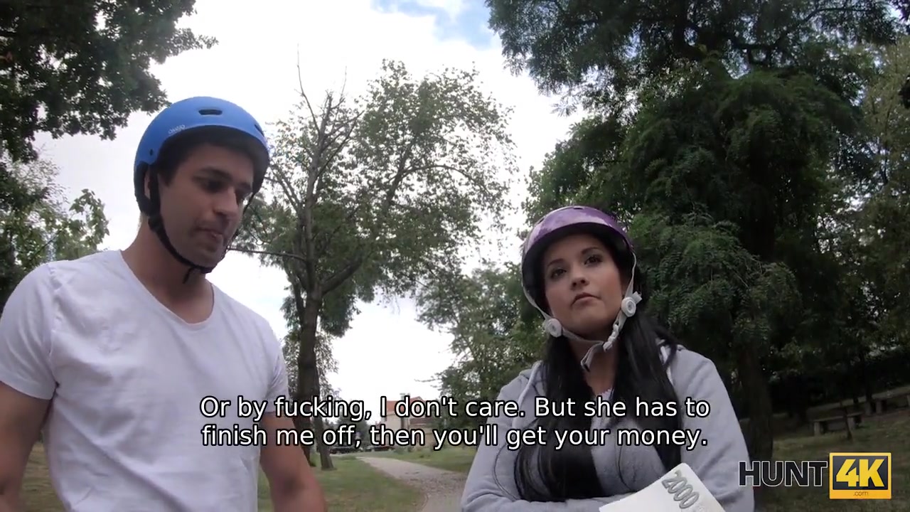 HUNT4K. Roller skater is watching how his babe satisfies another man
