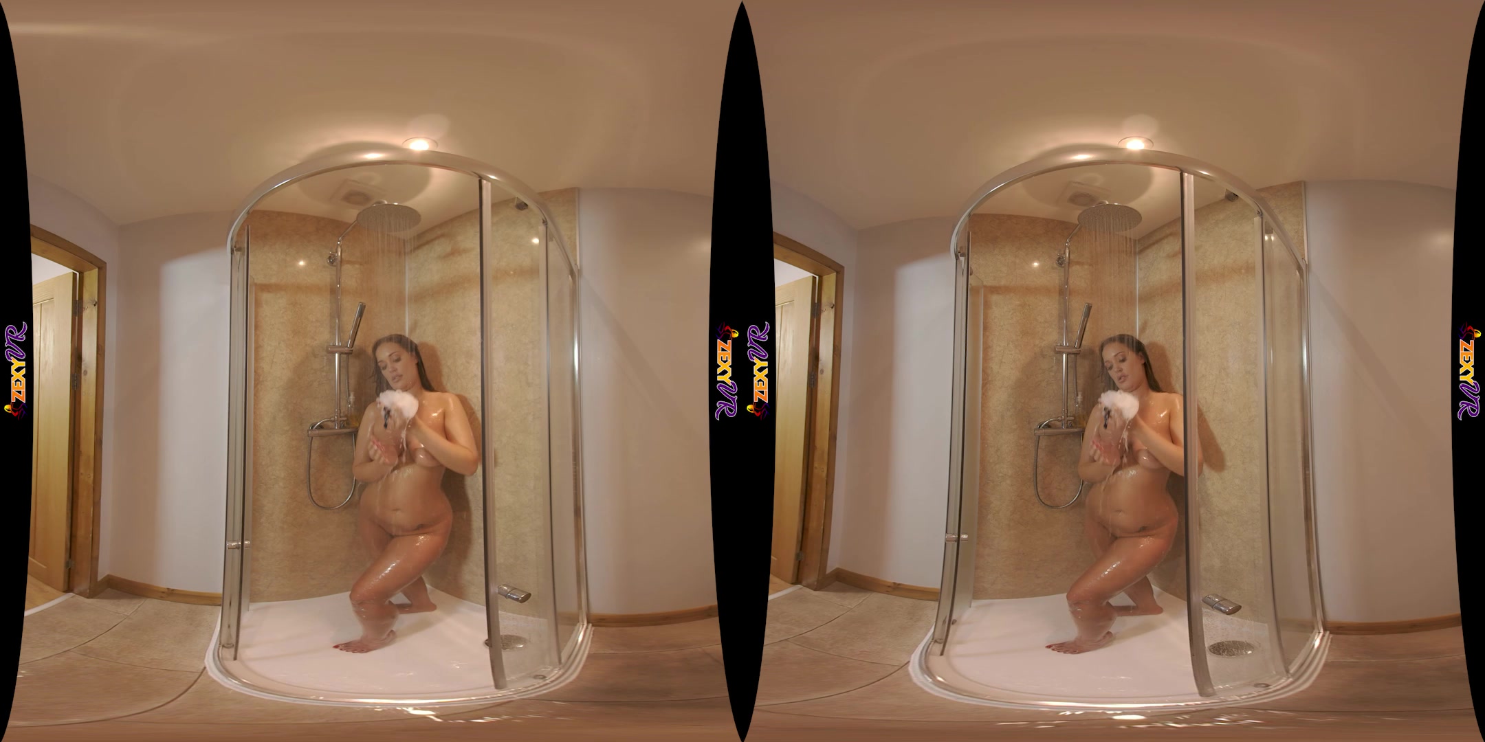 Wet & Wonderful featuring Frankie L - ZexyVR