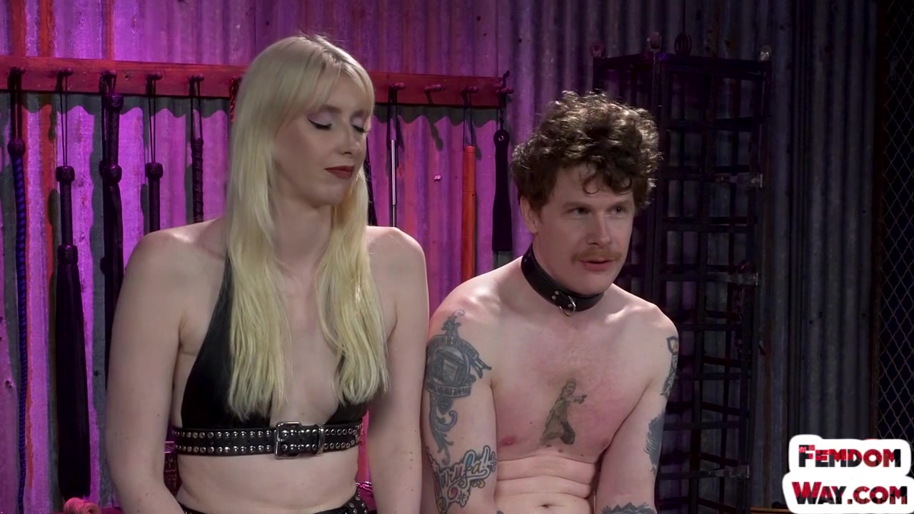 Leather and gloves CFNM domina strapon fucks sub asshole