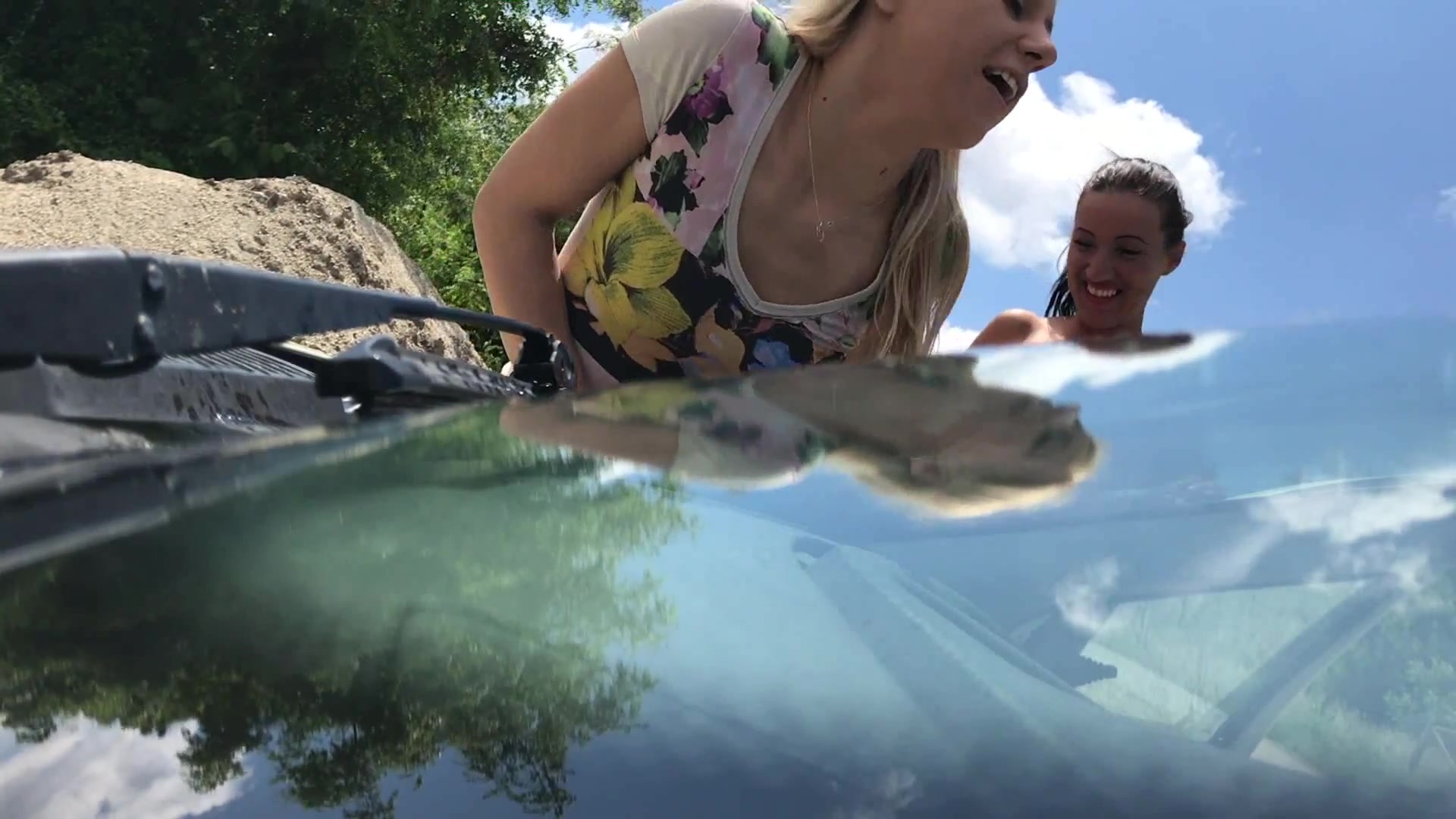 Pee On My Car 03
