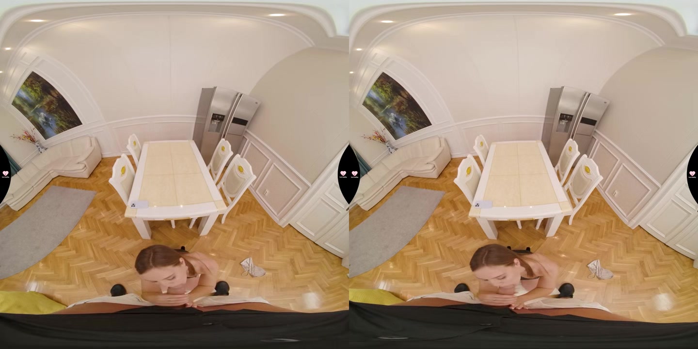 Exploring Her Pussy In The New City - LustReality