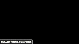 Reality Kings - Ebony teen Dariel Dukes makes sex tape