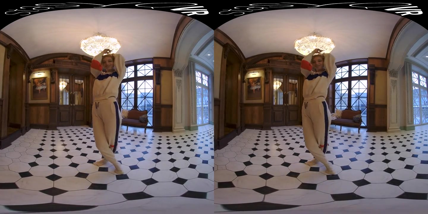 VR porn - Blondes Look Good in Anything - StasyQVR
