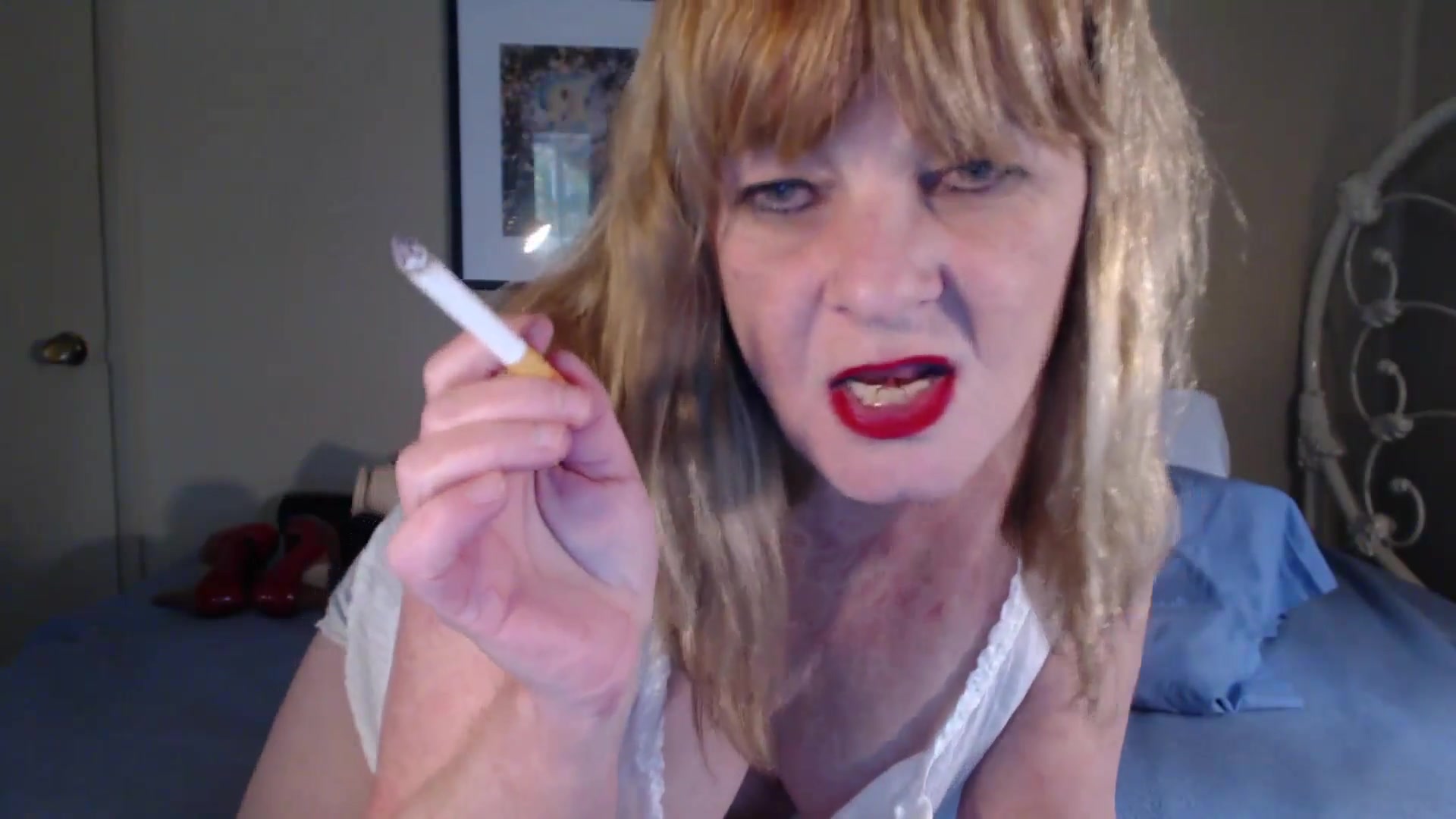 Smoke Fetish In My Panties - TacAmateurs