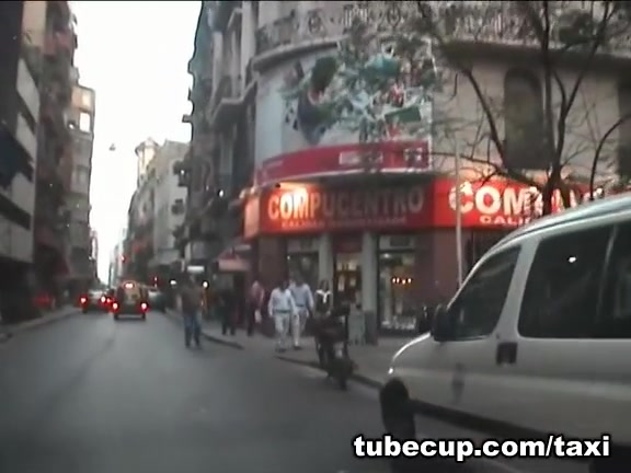Taxi scenes of girl sucking and fucking rod