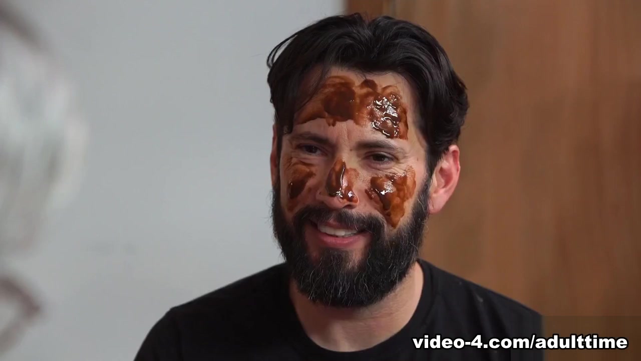 Liv Wild in Love Emergency