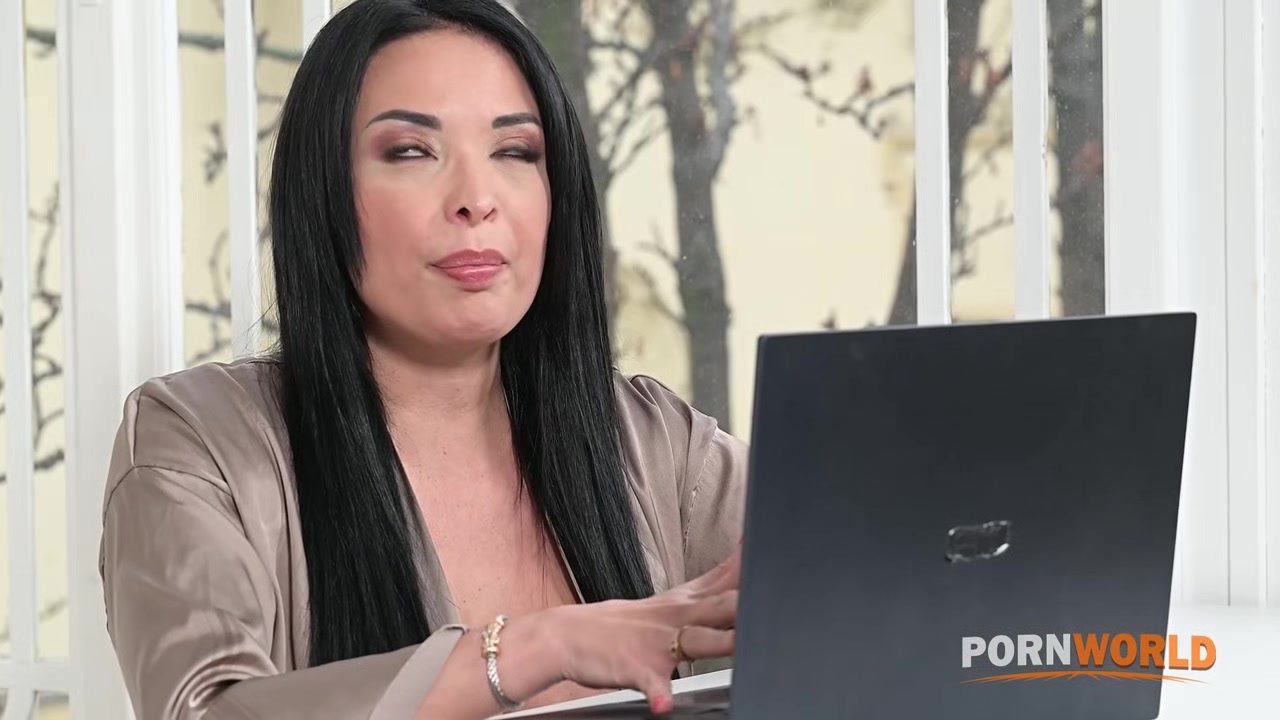 Agitated Babe Anissa Kate Relieves Her Tension During Adulterous DP Threesome GP3213
