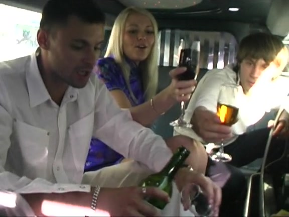 Mad and hawt blond girlfriend screwed in the limo