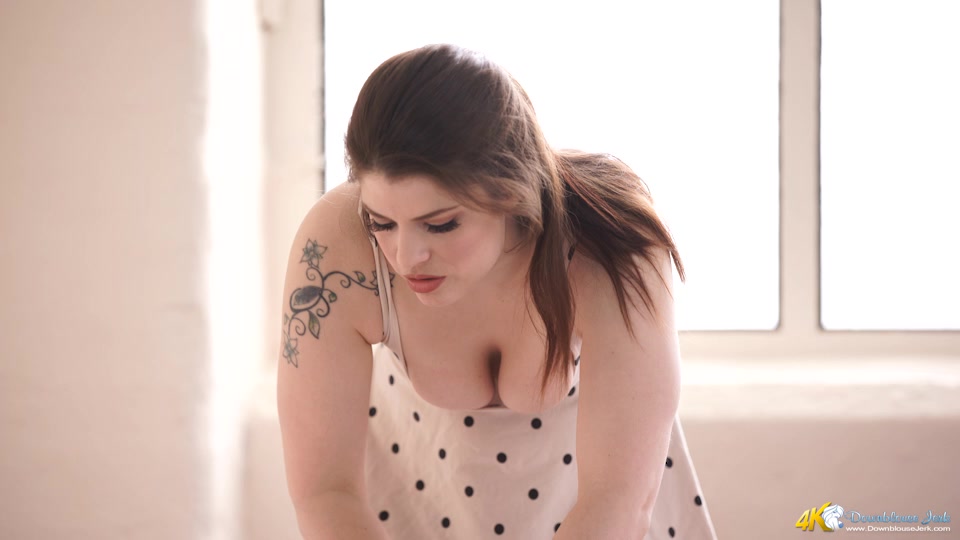Lucia Love in Boob Bribe - DownblouseJerk