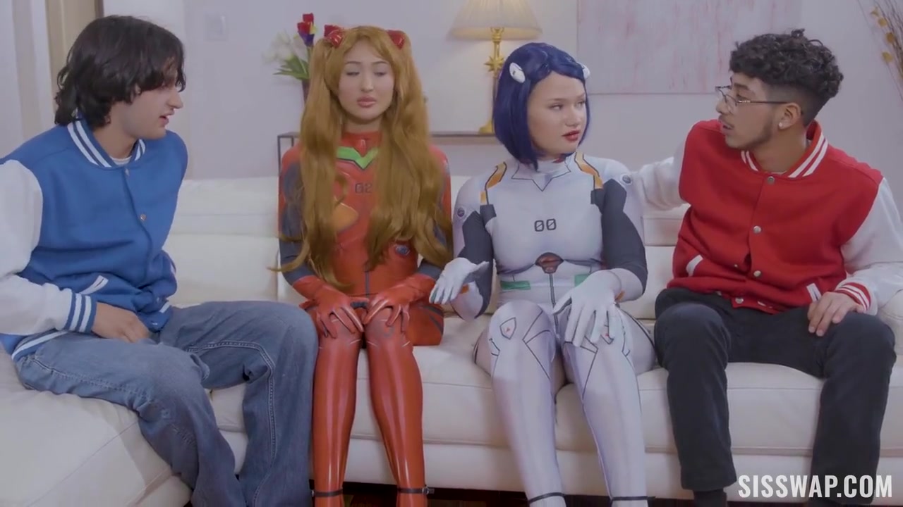Mina Lux, Mina Luxx And Harley King - Cum And
