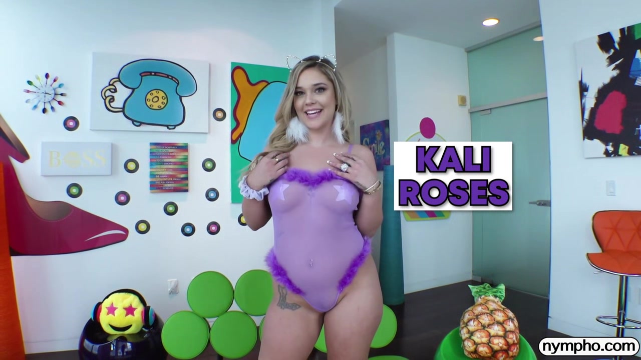 Kali's Serving Up Cake