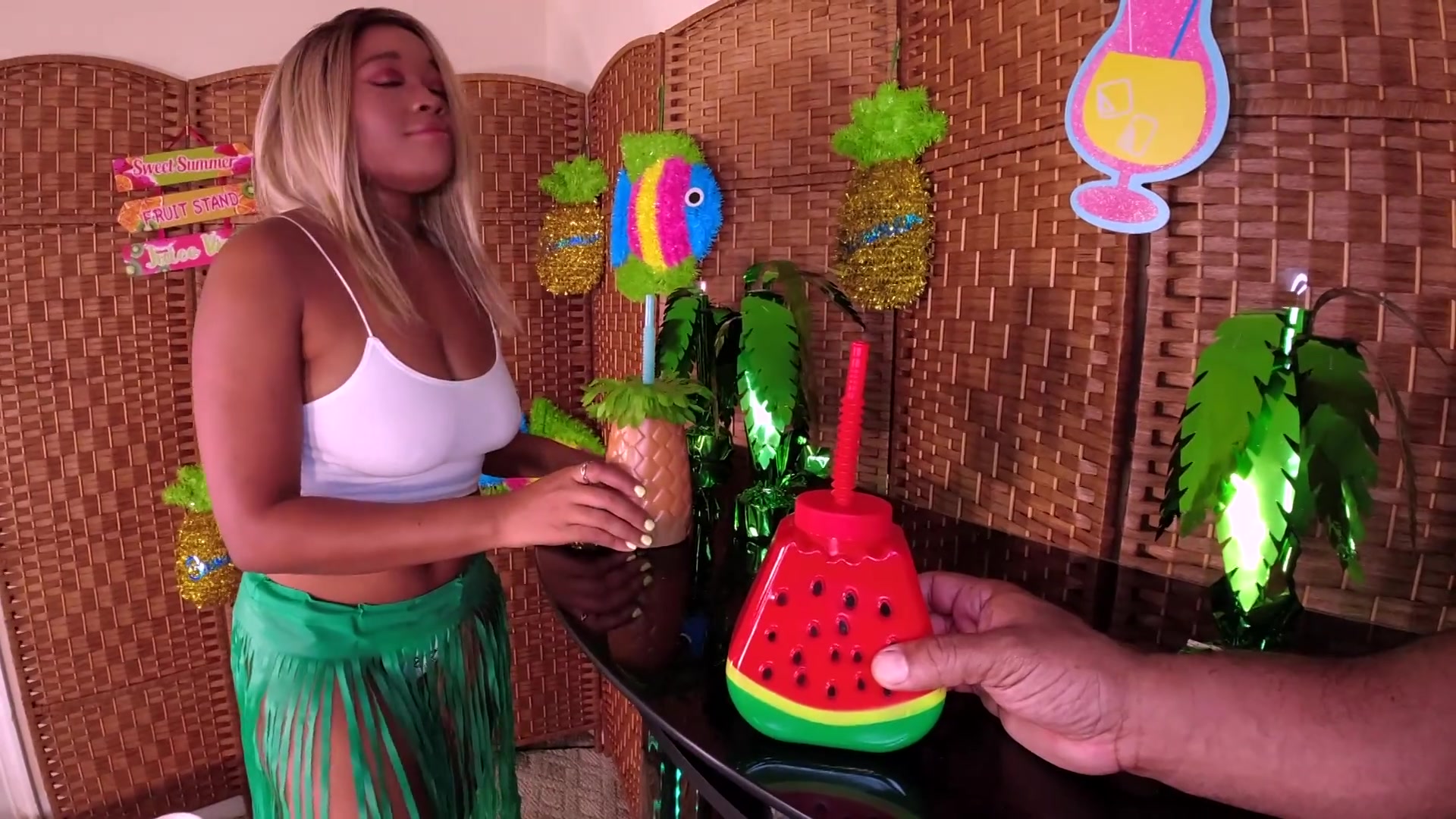 A Hawaiian Blowjob 12 - Sukmydick