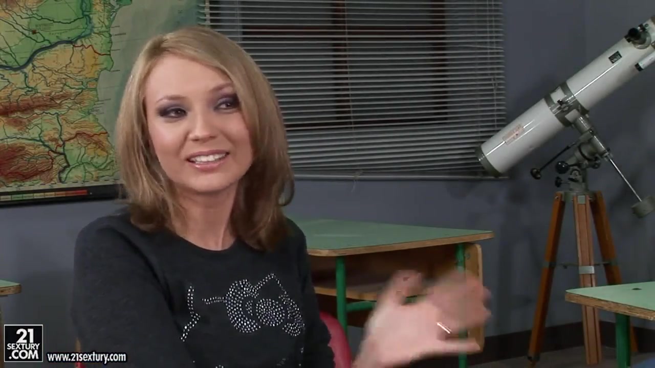 Nataly Von shares her most anxious sexual memories