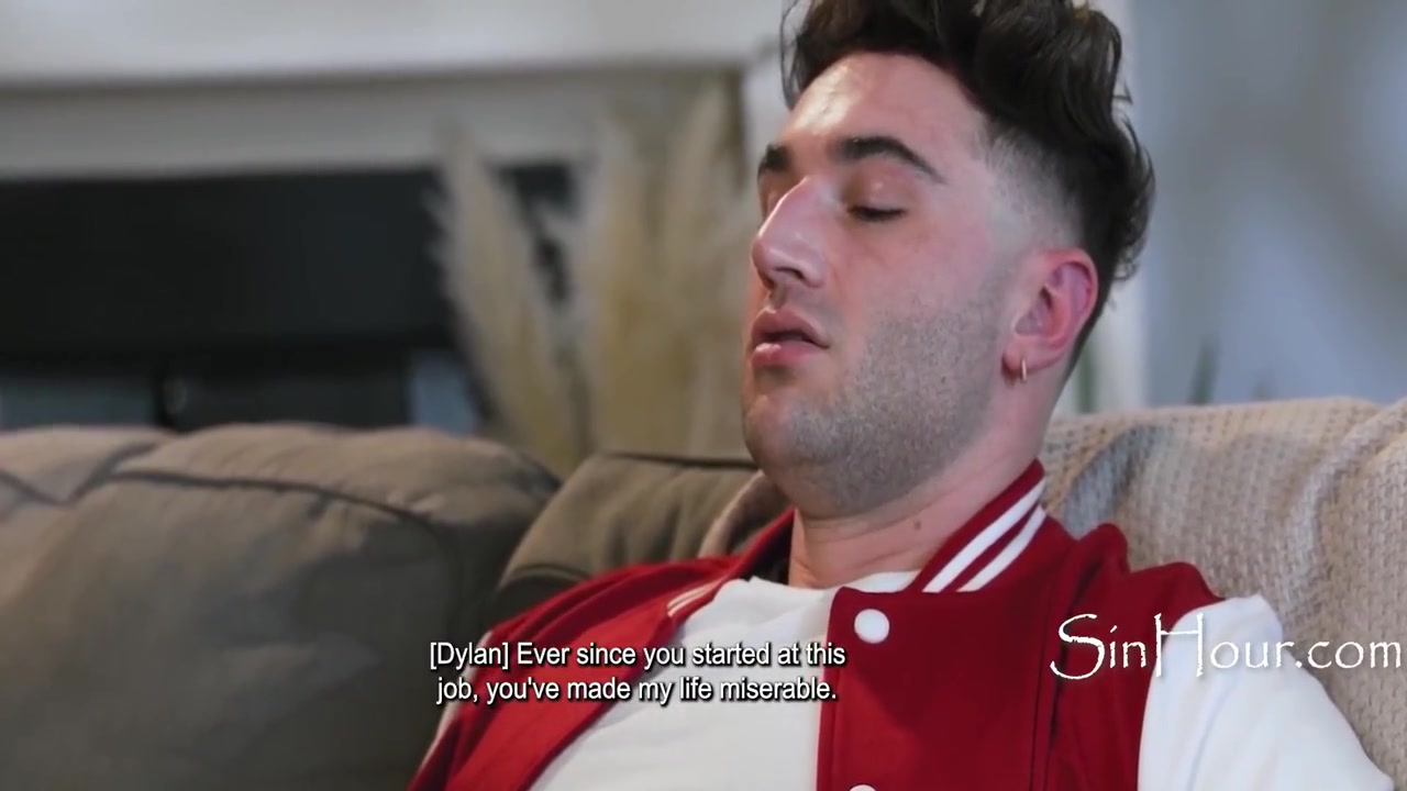 Michael Boston And Derek Kage - Blindfolded Guy Thought It Was His Girlfriend Blowing Him.. But It Was His Gay Coworker Who Recorded It All On Camera 6 Min