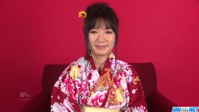 Chiharu craves for jizz to cover her entire pussy and a