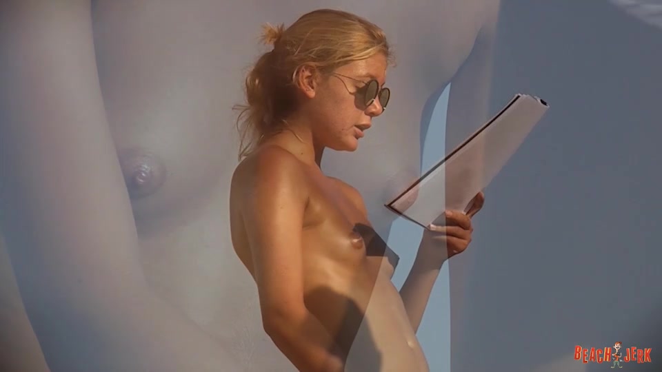 Boobs and sunbeds 26 - BeachJerk