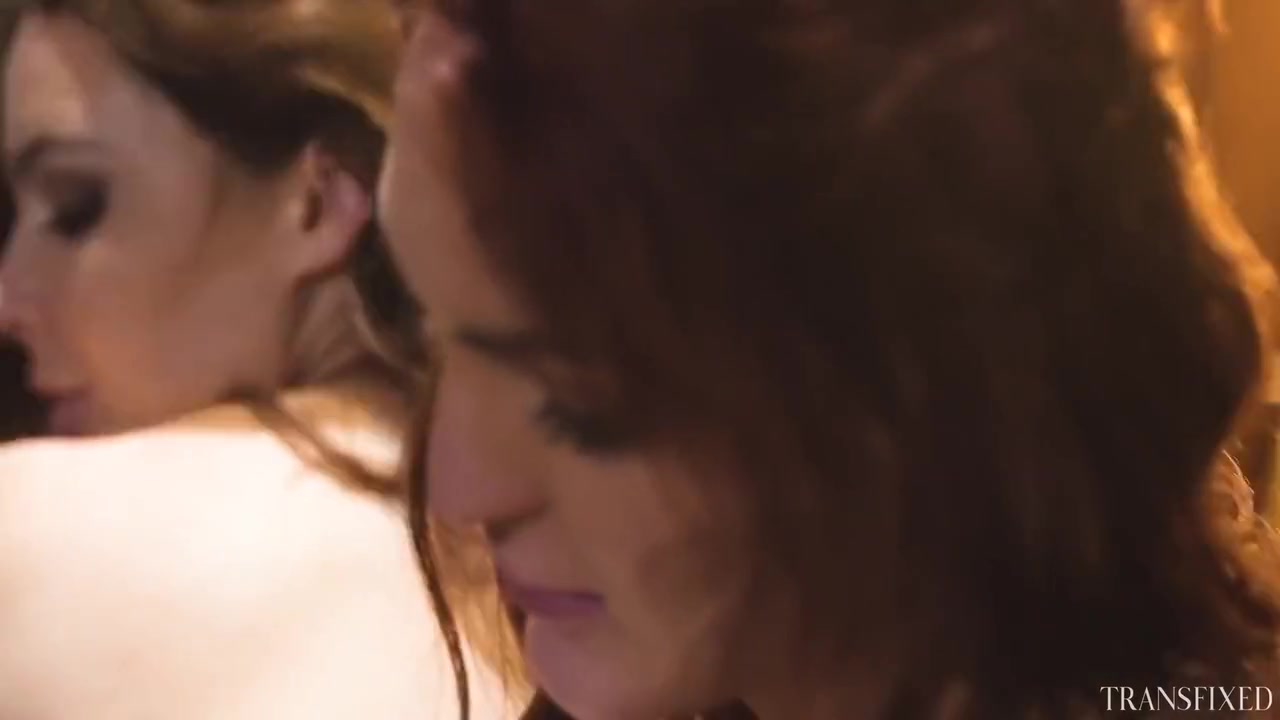 Cis Girl Deepthroats Sexy Trans Woman - Natasha Nice And Tori Easton