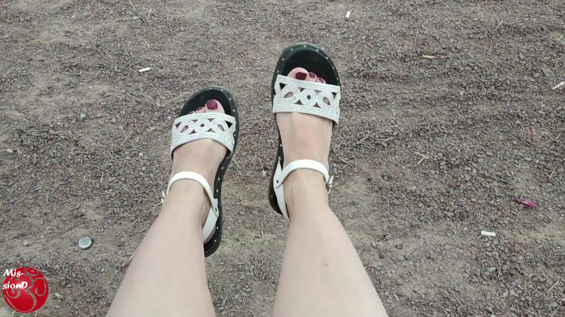 Summer Shoes - Sex Movies Featuring Findom Goaldigger