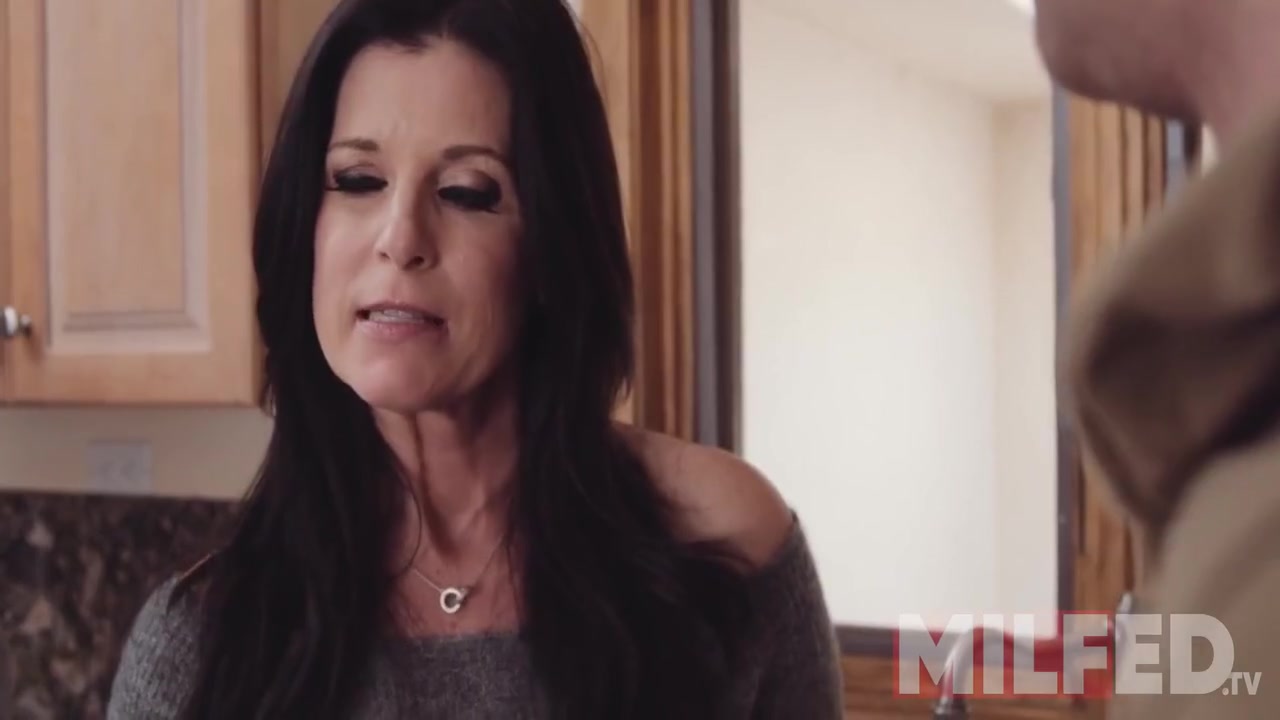 Smom In Law Seduces Her Stepdaughters Boyfriend - Milfed 11 Min