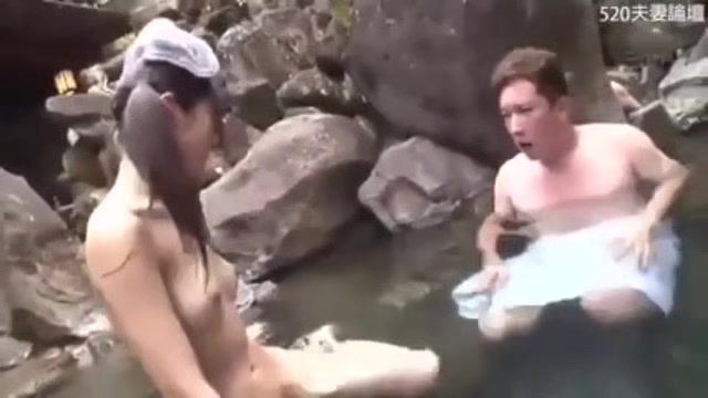 05449,A woman who is fucked and writhes in agony