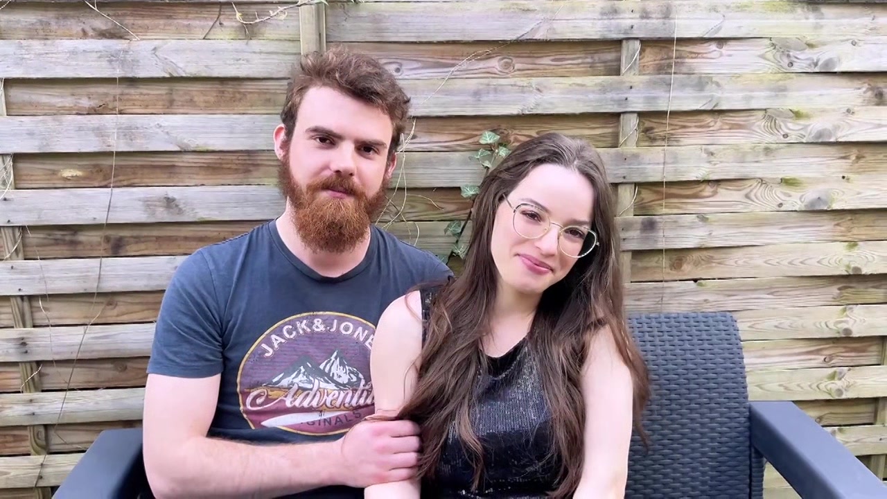 Transalpine heat with Samantha, 22 years old! - Jacquie et Michel TV