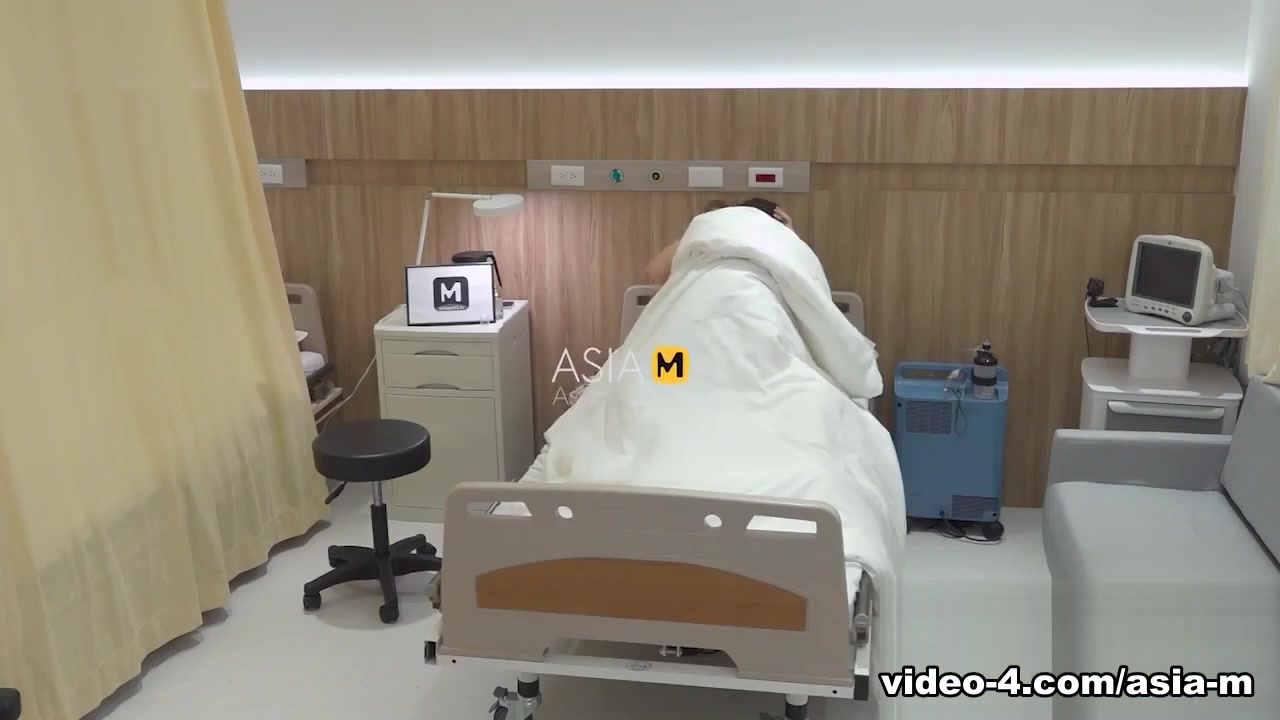 Horny Couples at the Hospital MDWP-0016 / 淫行医院 MDWP-0016 - ModelMediaAsia