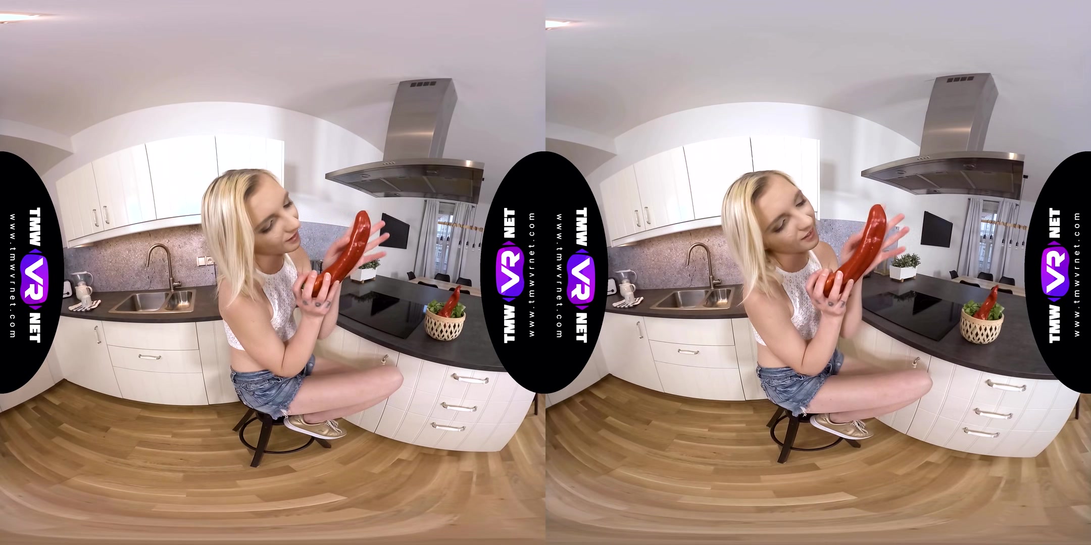Hot Pepper For Salad And Orgasm - Shaved Blonde Food Toying