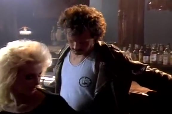Kathleen Gentry, Joey Silvera in 70s porn shows mad love making scene in the bar