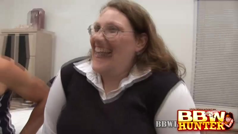 Shy Plumper Lorelie Loosens Up For a Cock - BBWHunter