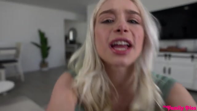 April 2023 Flavor Of The Month Scarlett Hampton - S3:E9 - Nubiles-Porn