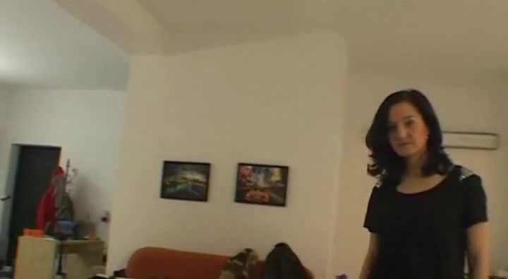 Hot lapdance by busty czech brunette