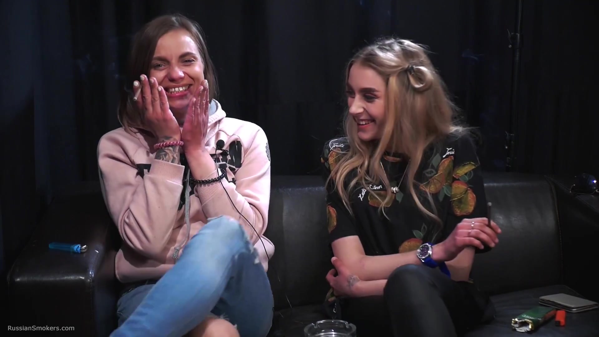 Two Friends Step mommies Are Smoking, Talking And Kissing For The First Time