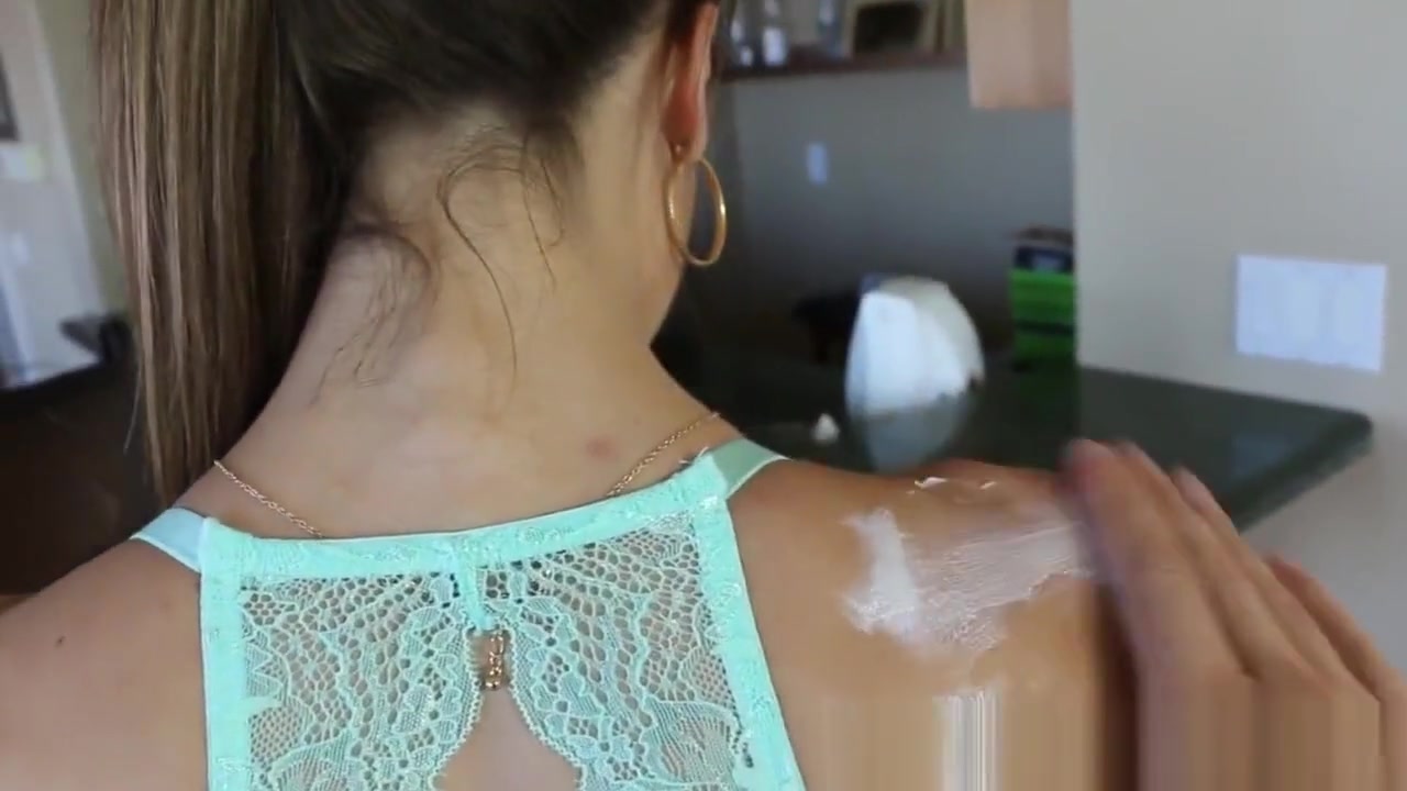 Sucking teen 18+ stepsister
