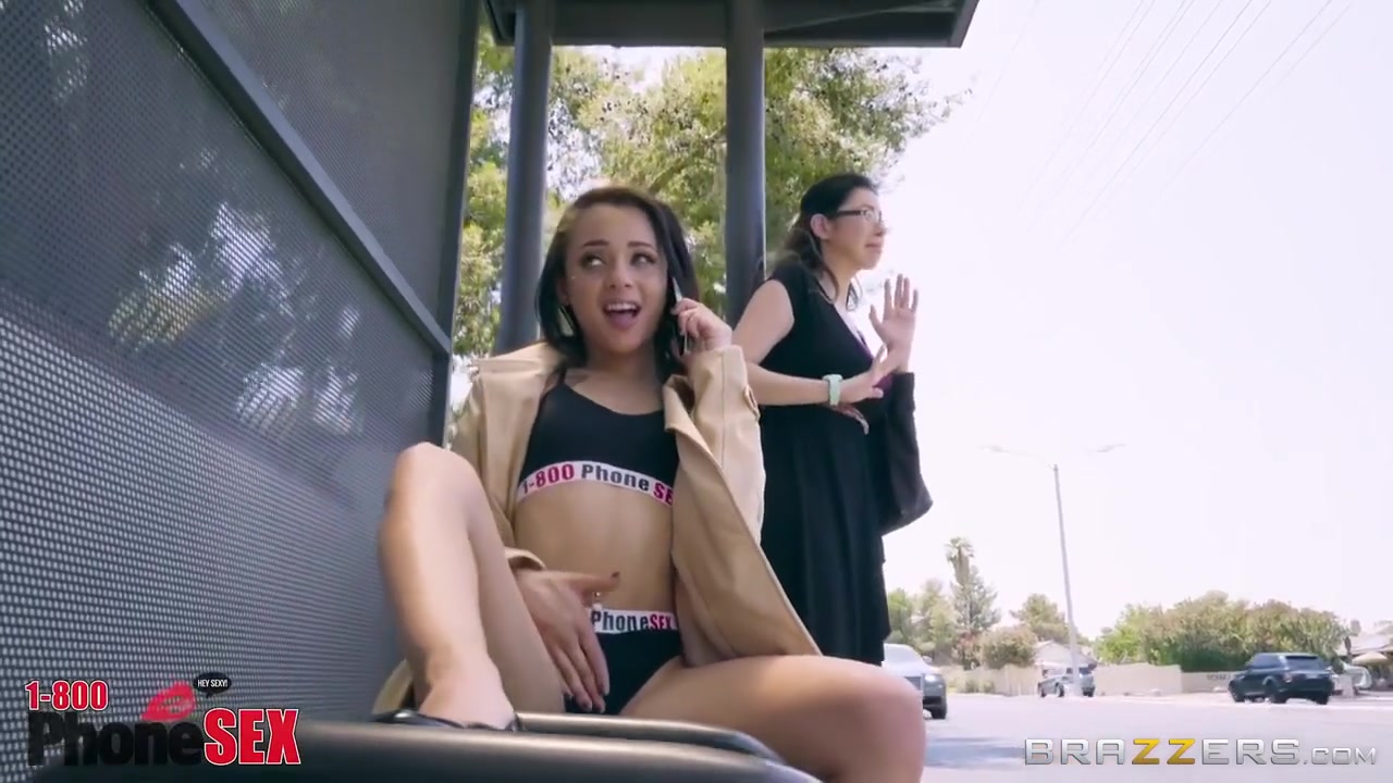 Sneaky Sex, Kyle Mason And Holly Hendrix In With Naughty teen 18+